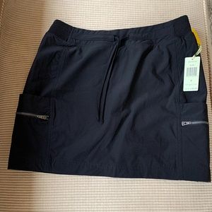 Women's Black  Skorts Size Medium New with Tag